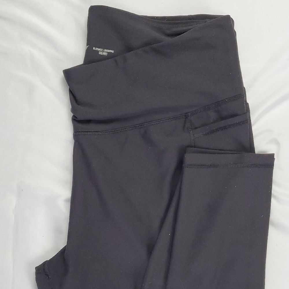 Old Navy Active Elevate Black Performance Leggings Women's Size XXL Extra Large